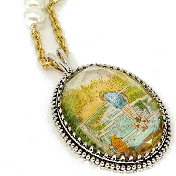 Disney Jewelry - DISNEY COUTURE WINNIE POOH PEARL PENDANT NECKLACE**NEW!